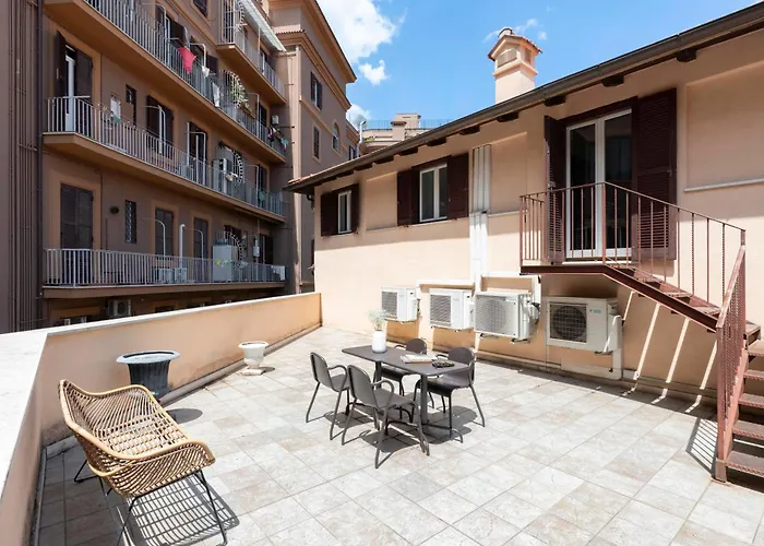 Domus Fornaci 4* Roma